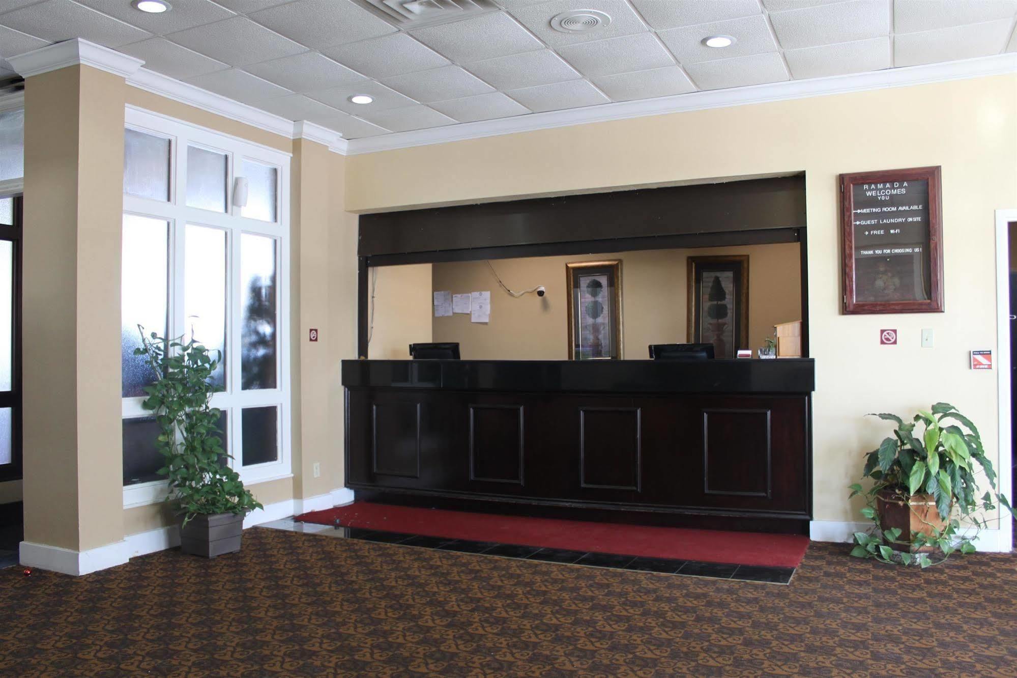 Baymont By Wyndham Florence Cincinnati מראה חיצוני תמונה