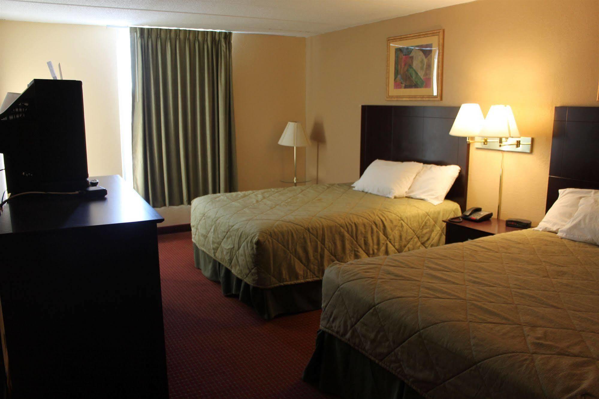 Baymont By Wyndham Florence Cincinnati מראה חיצוני תמונה