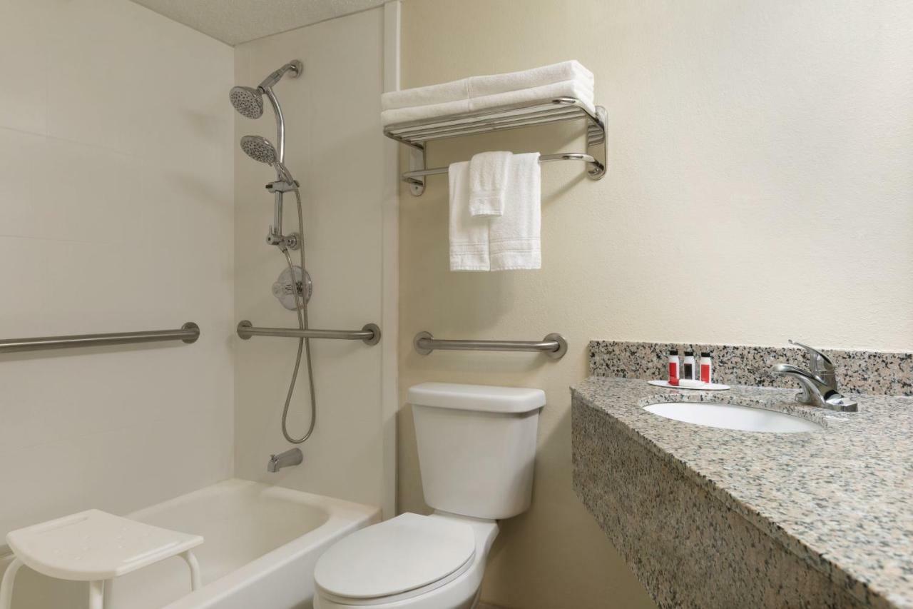 Baymont By Wyndham Florence Cincinnati מראה חיצוני תמונה
